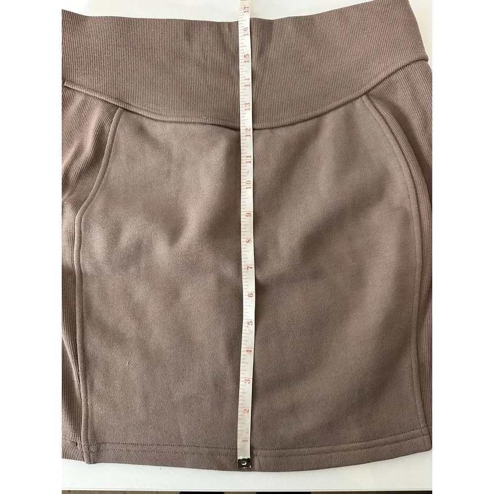 NWT Lululemon Scuba HR‎ Mini Skirt M Taupetastic Post Practice Casual Stretch